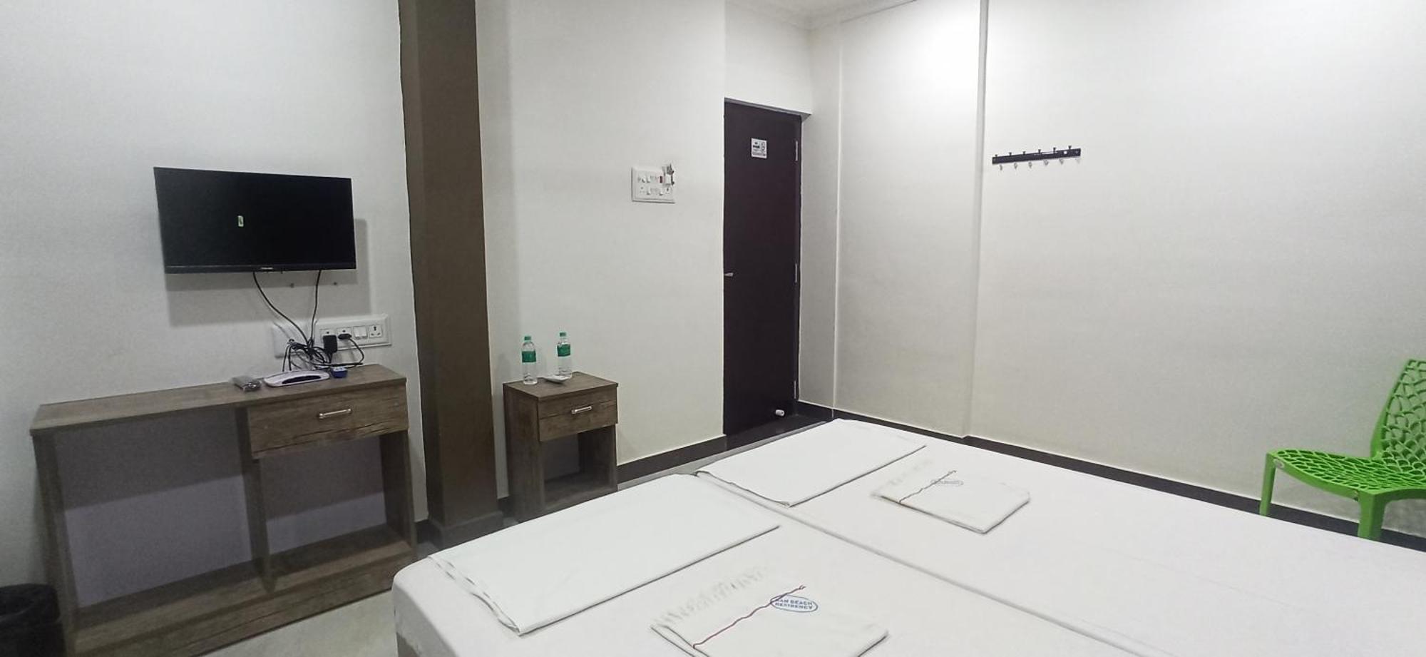 San Beach Residency Karaikal Exterior foto
